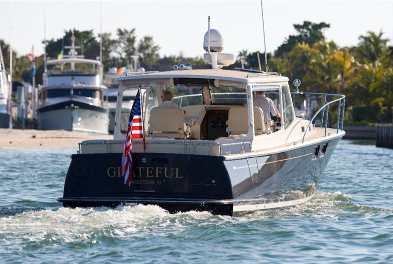 MJM 40z Ideal Loop Boat