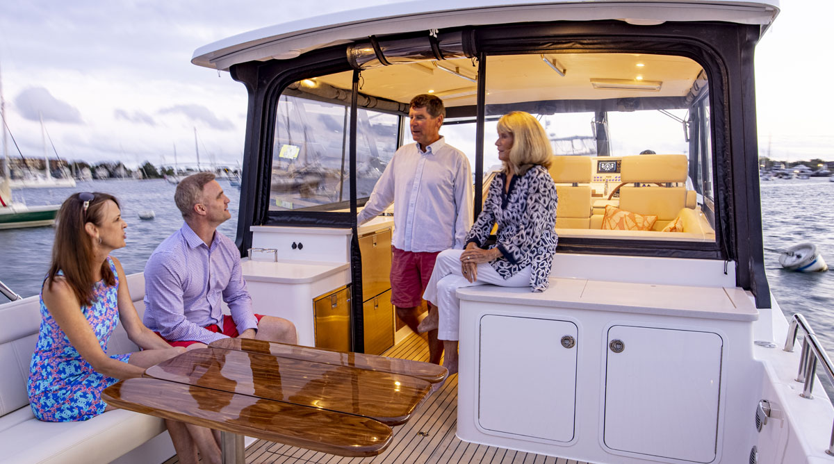 MJM4 Pilothouse